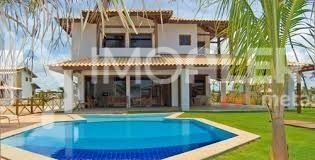 {{layout.imobiliaria.imb_razaosocial}}