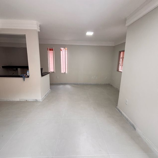 Elisa Maria Corretora