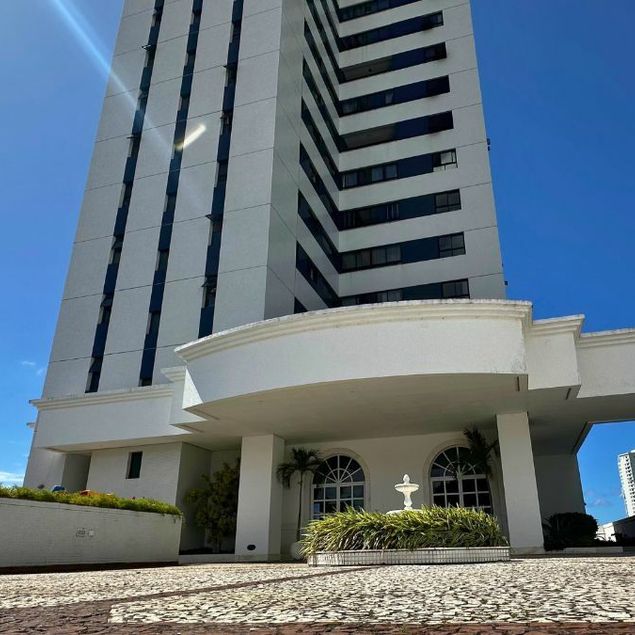 Helton Dantas de Souza Silva
