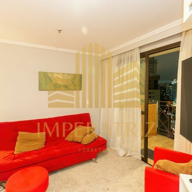 {{layout.imobiliaria.imb_razaosocial}}