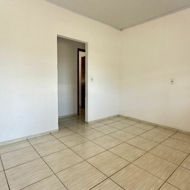 {{layout.imobiliaria.imb_razaosocial}}