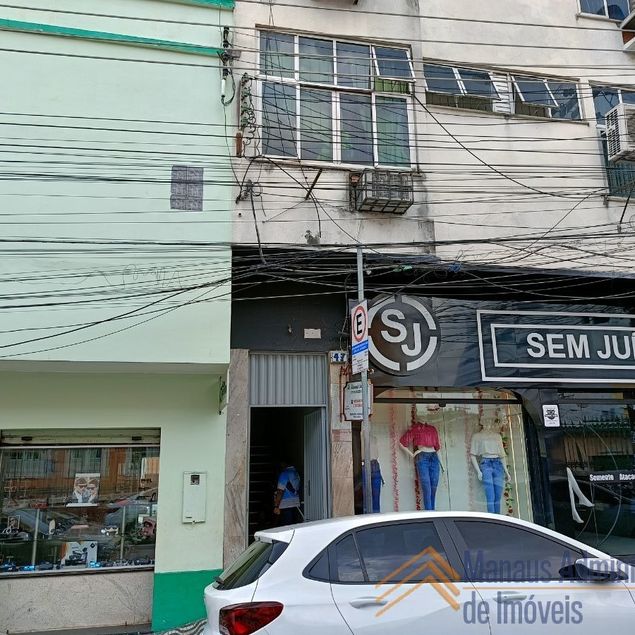{{layout.imobiliaria.imb_razaosocial}}