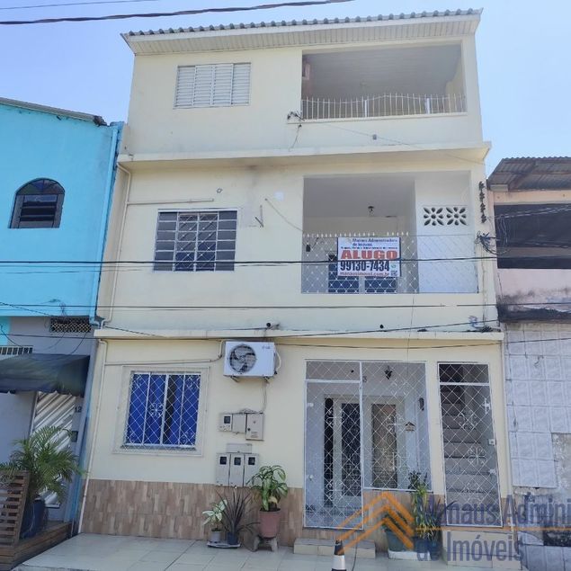 {{layout.imobiliaria.imb_razaosocial}}