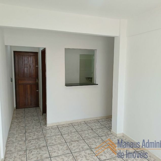 {{layout.imobiliaria.imb_razaosocial}}