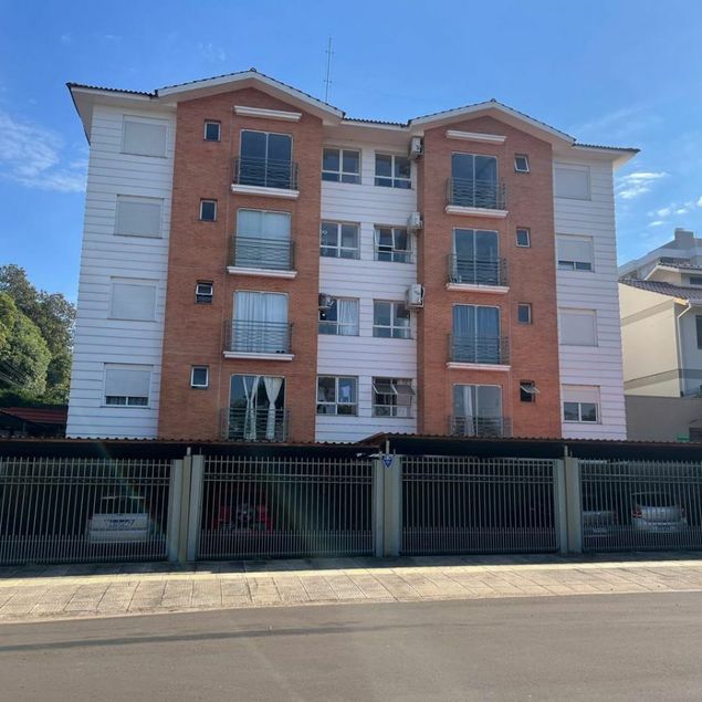 Marta e César Imóveis Ltda