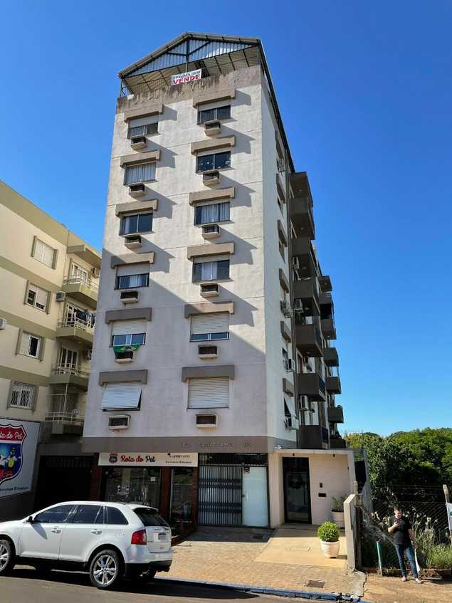 {{layout.imobiliaria.imb_razaosocial}}