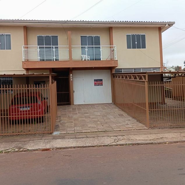 {{layout.imobiliaria.imb_razaosocial}}