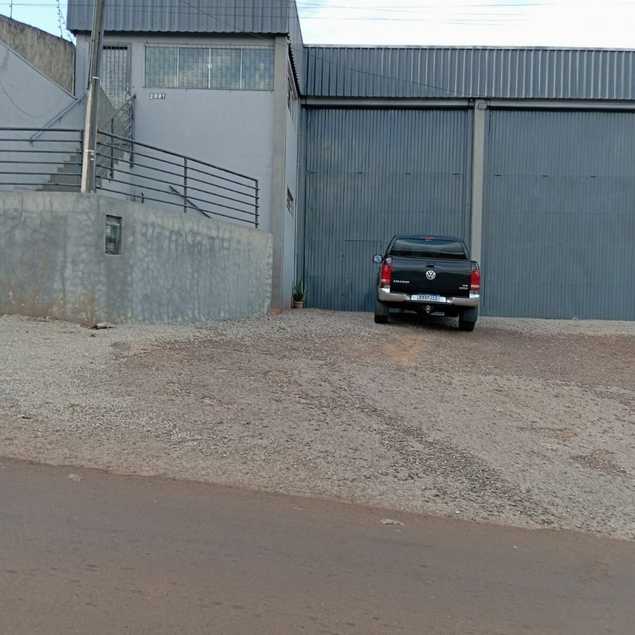 {{layout.imobiliaria.imb_razaosocial}}