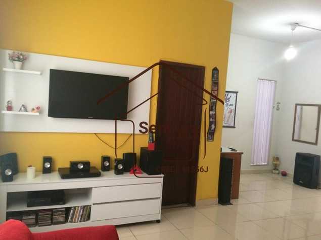 {{layout.imobiliaria.imb_razaosocial}}