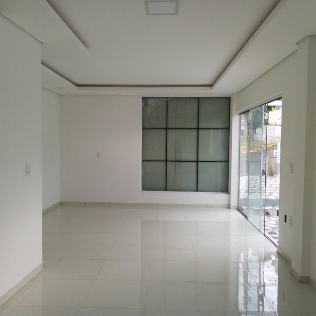 Rosana Lorenzoni & Cia. Ltda.