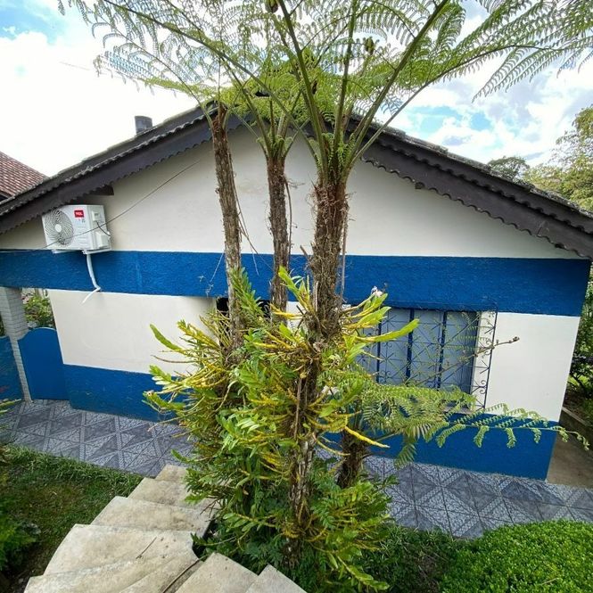 Casa 5 Dormitórios