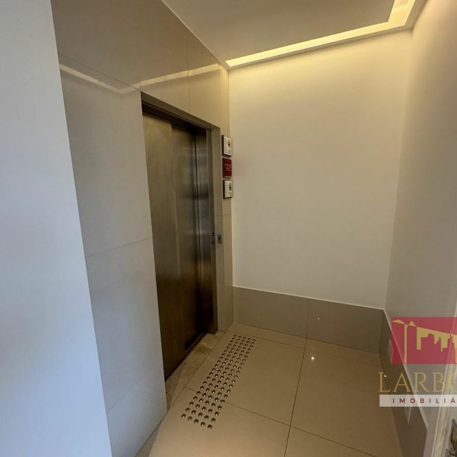 APARTAMENTO EM CONDOMÍNIO 4 QUARTOS