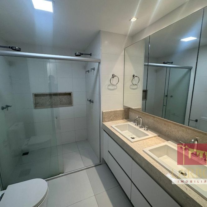 APARTAMENTO EM CONDOMÍNIO 4 QUARTOS