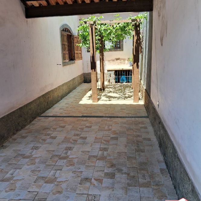 Casa CASA LINEAR COM 3 DORMITORIOS