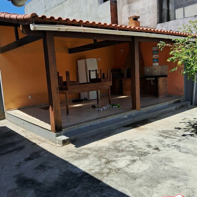 Casa CASA LINEAR COM 3 DORMITORIOS