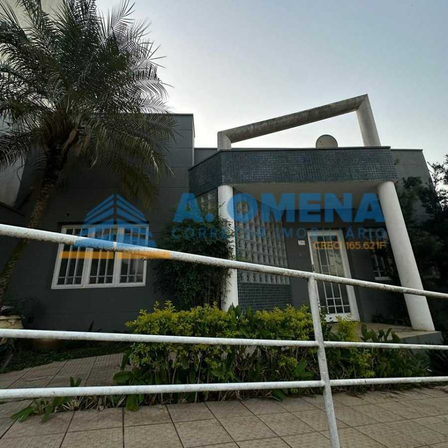 {{layout.imobiliaria.imb_razaosocial}}