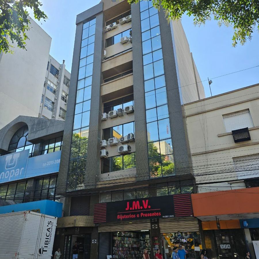 {{layout.imobiliaria.imb_razaosocial}}