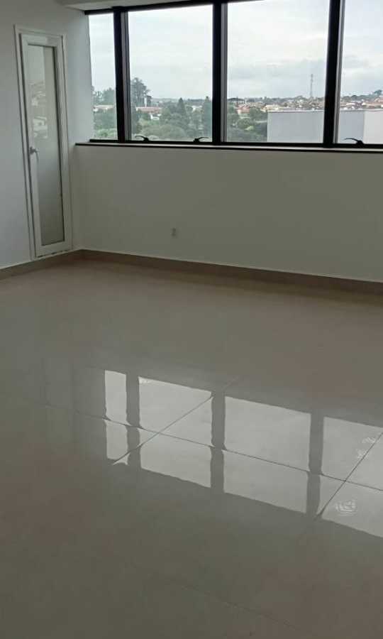 {{layout.imobiliaria.imb_razaosocial}}