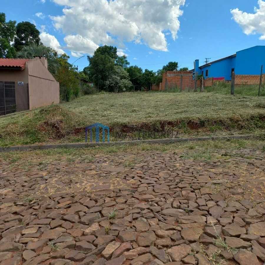 {{layout.imobiliaria.imb_razaosocial}}