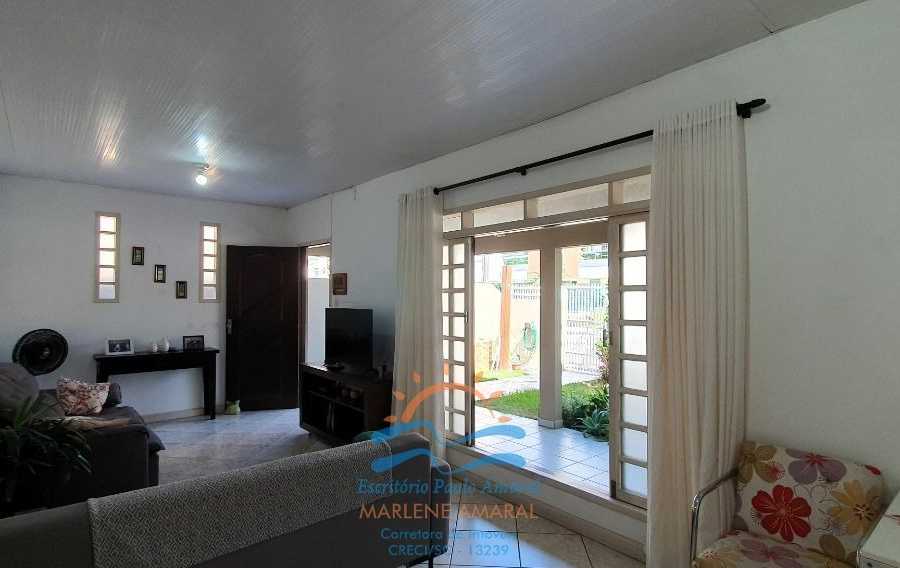 {{layout.imobiliaria.imb_razaosocial}}