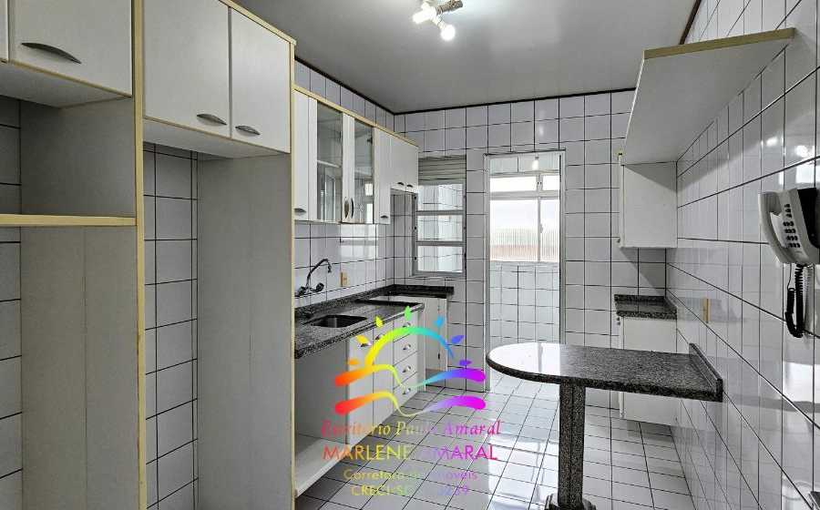 {{layout.imobiliaria.imb_razaosocial}}