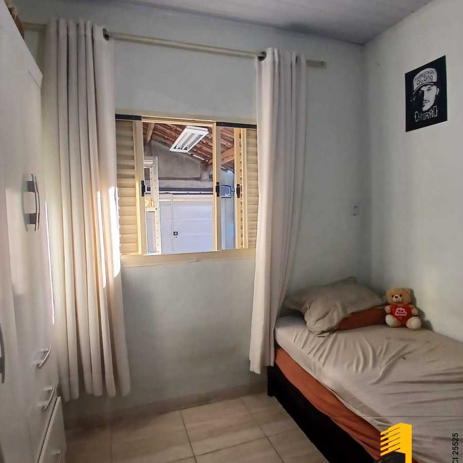 {{layout.imobiliaria.imb_razaosocial}}