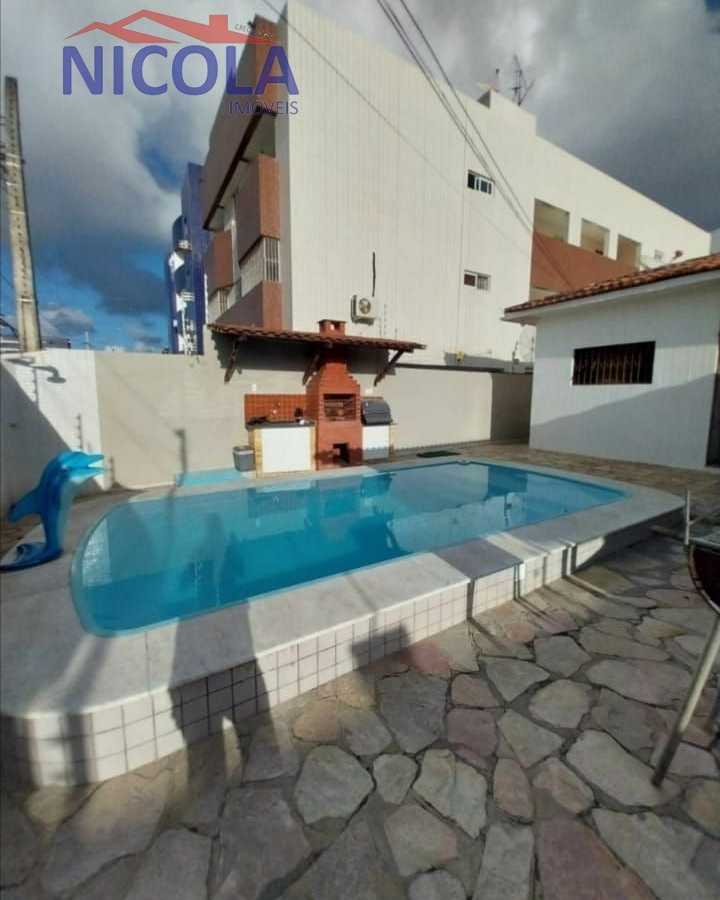 {{layout.imobiliaria.imb_razaosocial}}