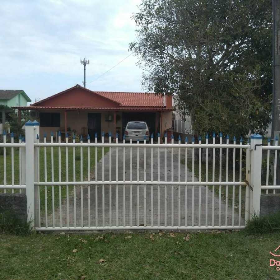 {{layout.imobiliaria.imb_razaosocial}}