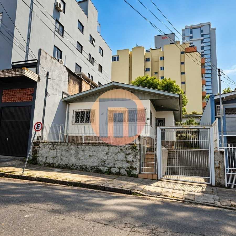{{layout.imobiliaria.imb_razaosocial}}