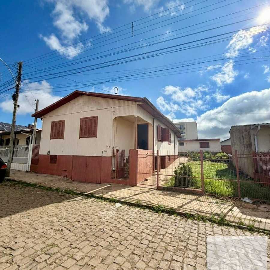 {{layout.imobiliaria.imb_razaosocial}}