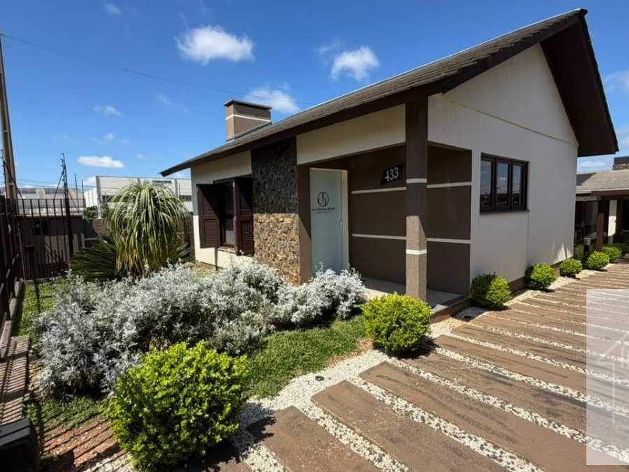 {{layout.imobiliaria.imb_razaosocial}}