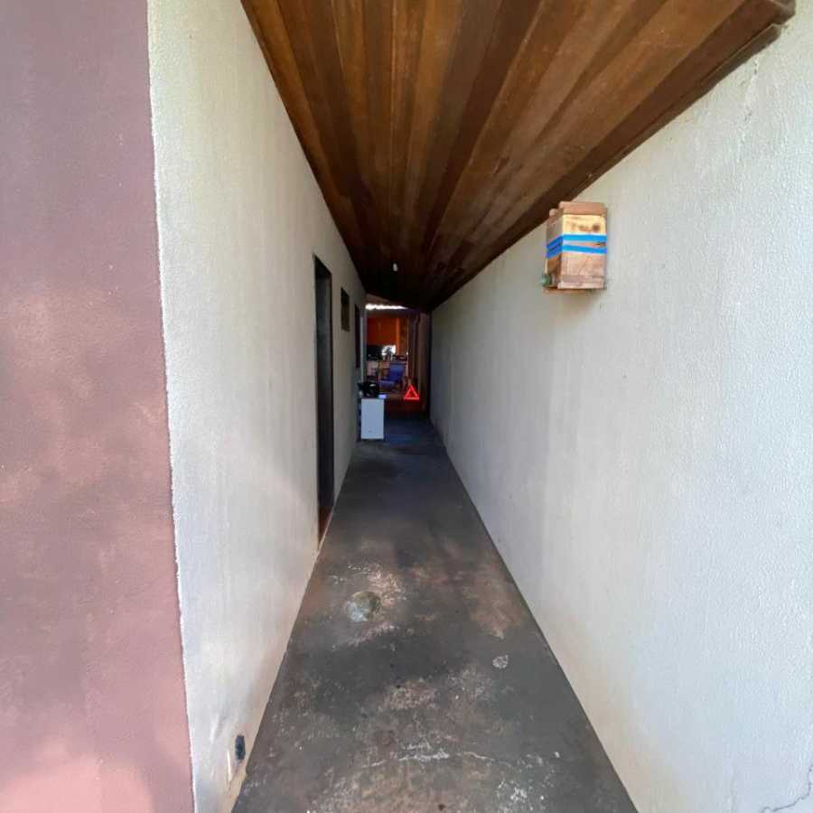 {{layout.imobiliaria.imb_razaosocial}}