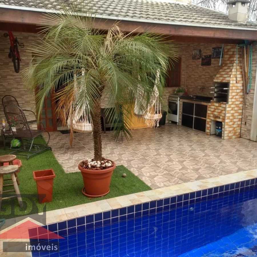 {{layout.imobiliaria.imb_razaosocial}}