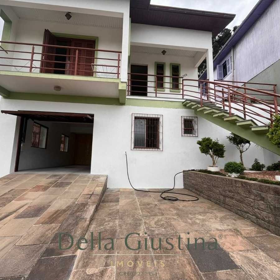 {{layout.imobiliaria.imb_razaosocial}}