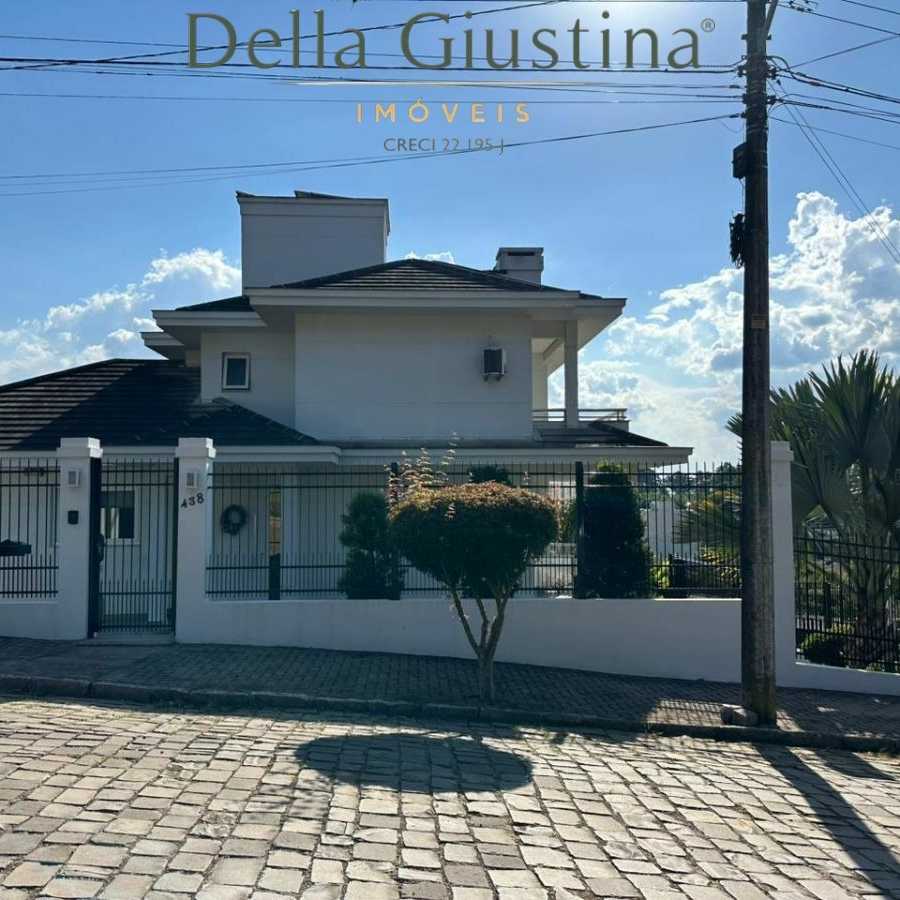 {{layout.imobiliaria.imb_razaosocial}}