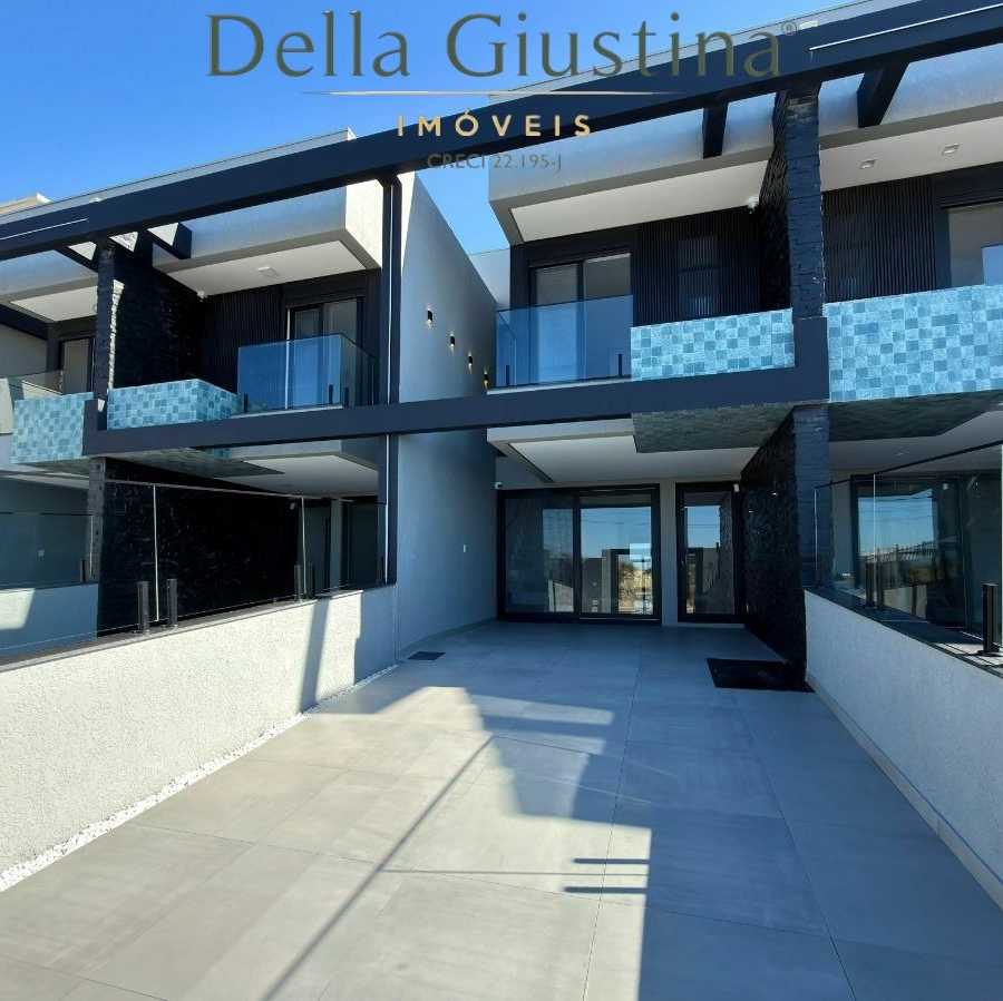{{layout.imobiliaria.imb_razaosocial}}
