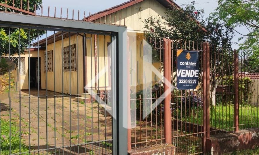 {{layout.imobiliaria.imb_razaosocial}}