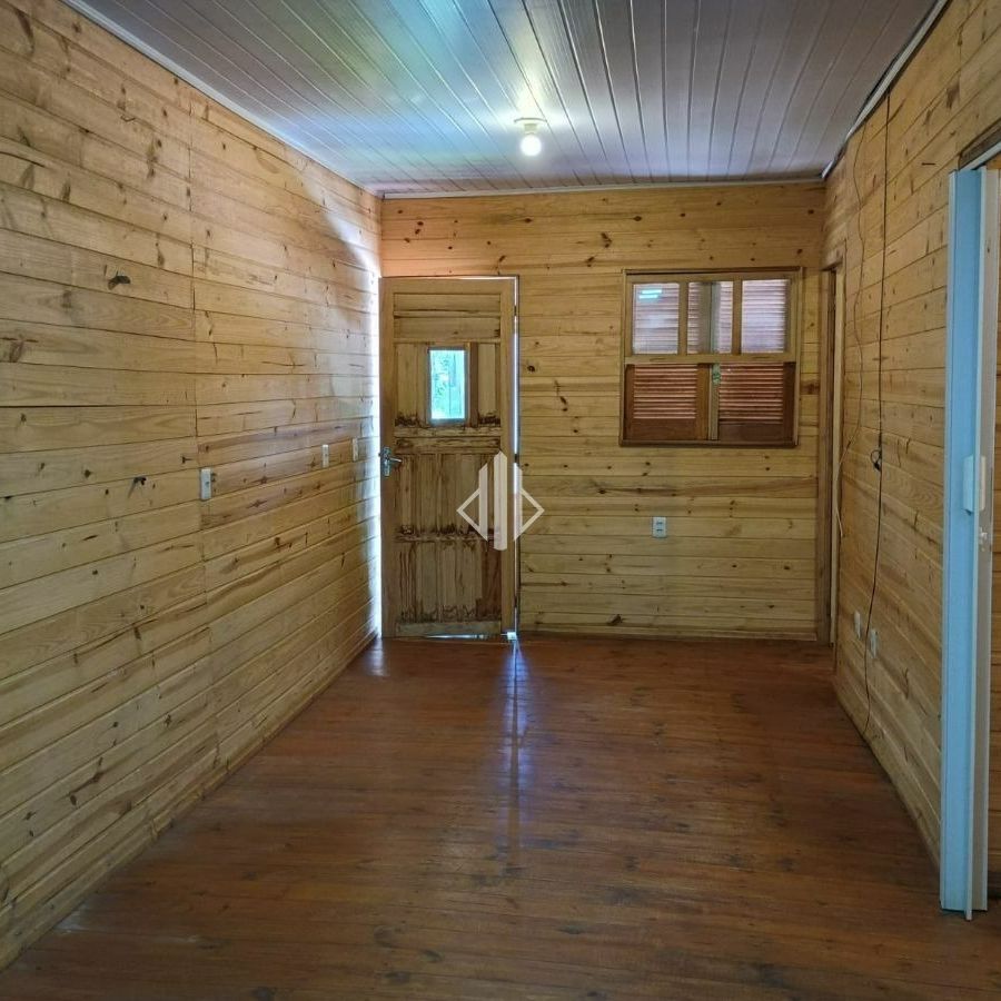 {{layout.imobiliaria.imb_razaosocial}}