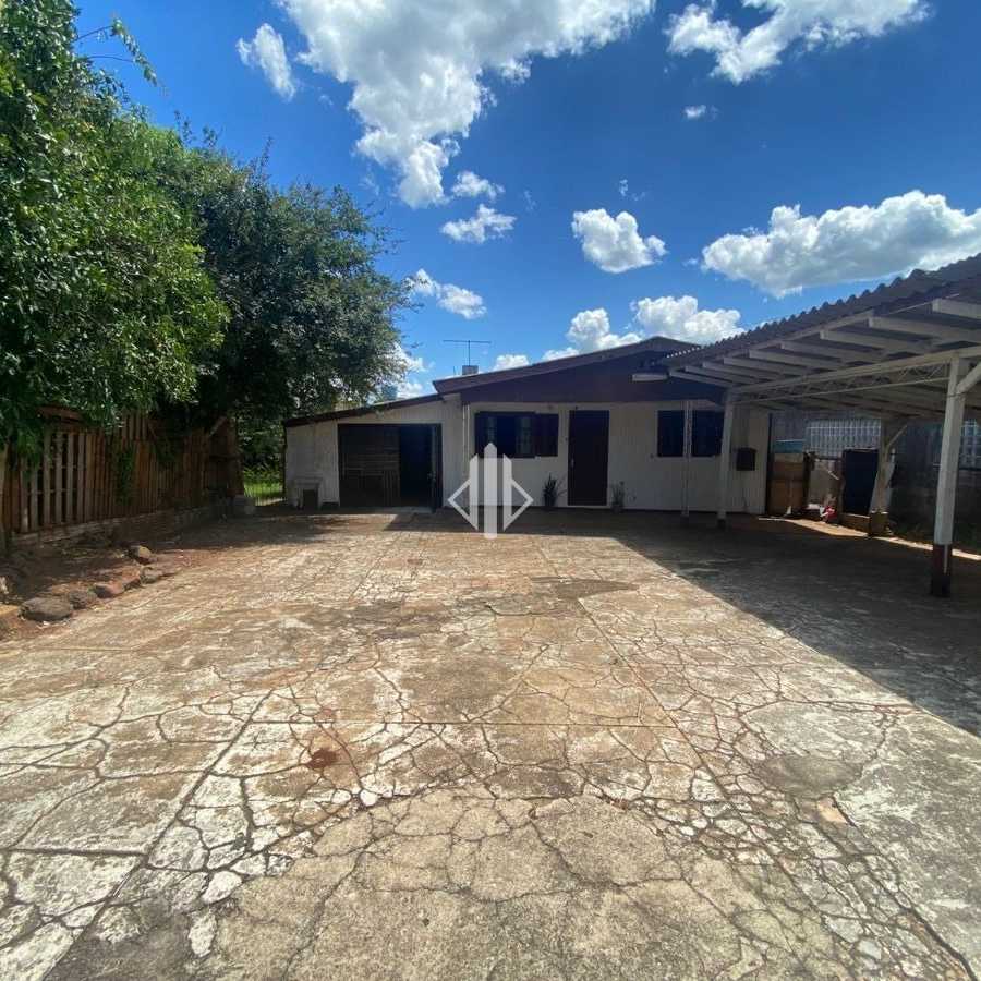 {{layout.imobiliaria.imb_razaosocial}}