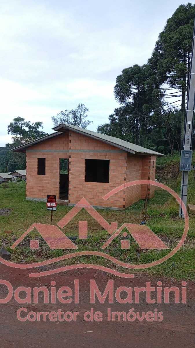 {{layout.imobiliaria.imb_razaosocial}}
