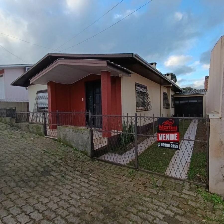 {{layout.imobiliaria.imb_razaosocial}}
