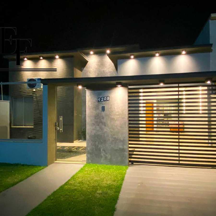 {{layout.imobiliaria.imb_razaosocial}}