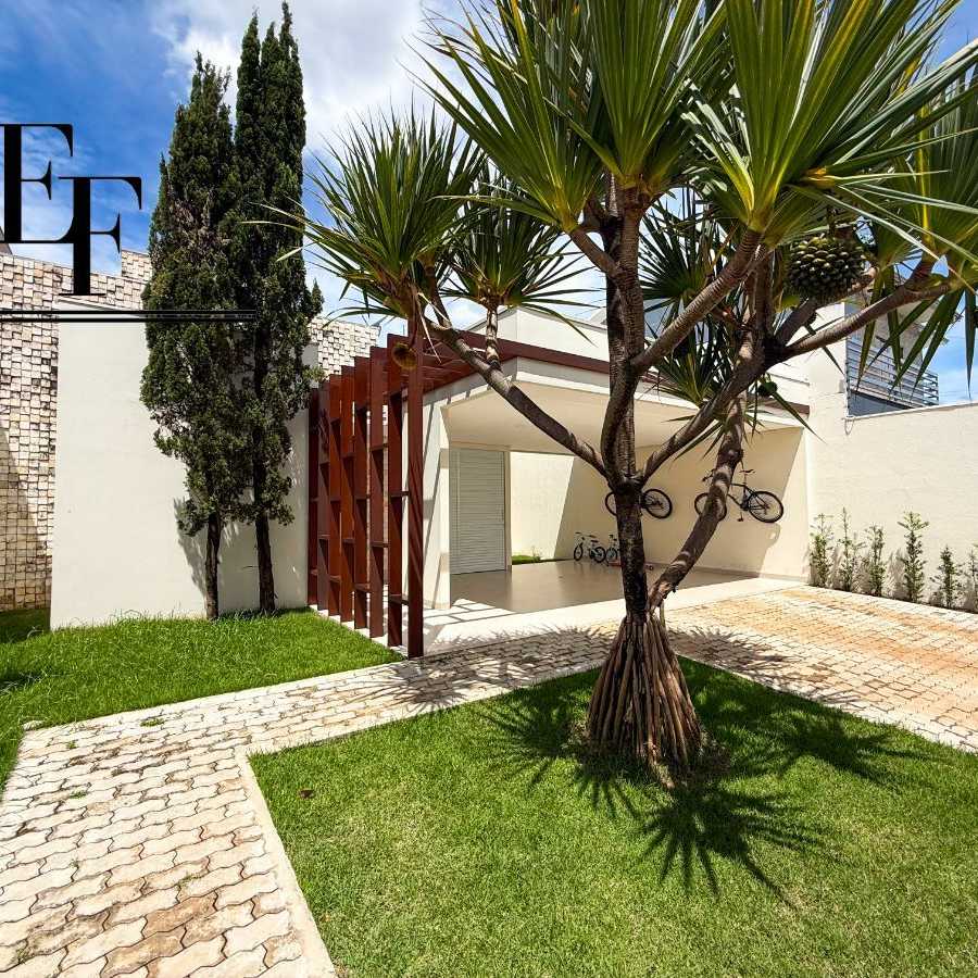 {{layout.imobiliaria.imb_razaosocial}}