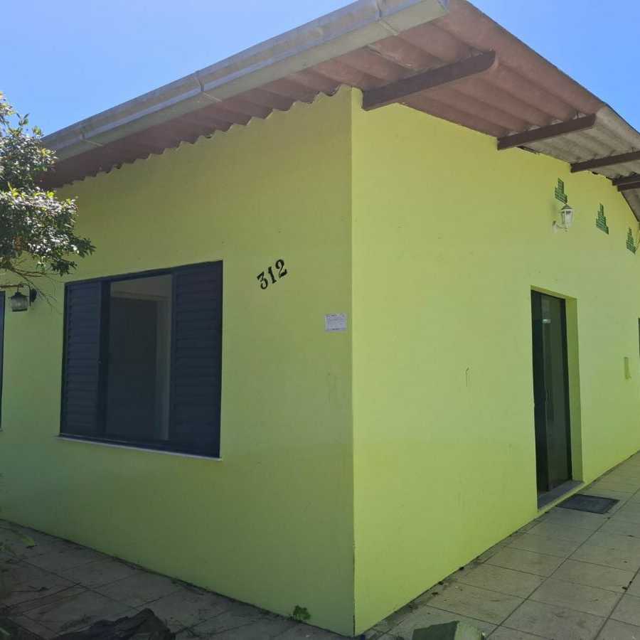 {{layout.imobiliaria.imb_razaosocial}}