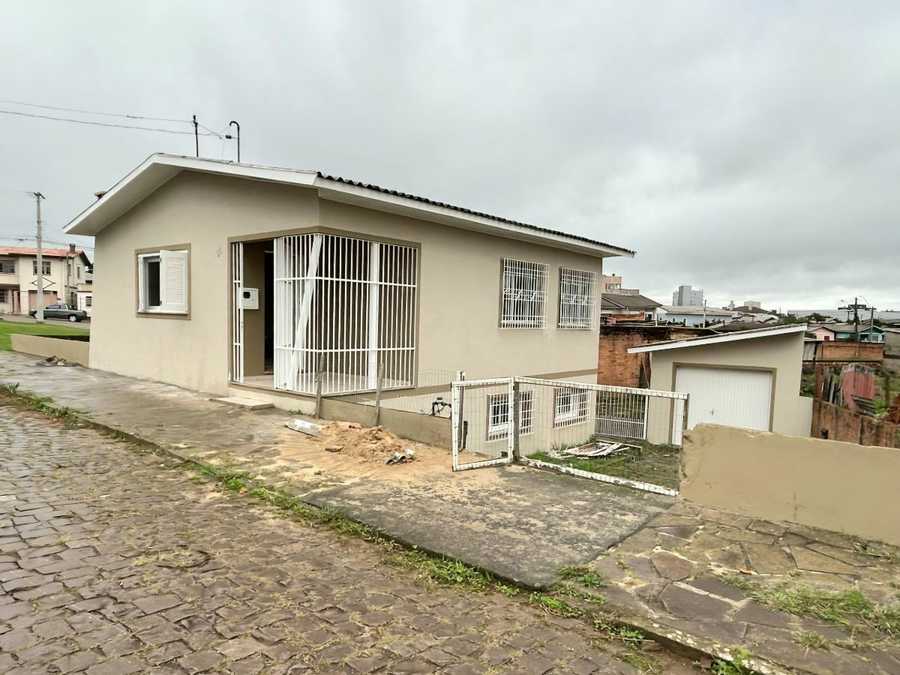 {{layout.imobiliaria.imb_razaosocial}}
