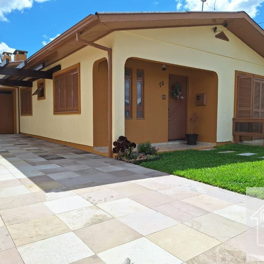 {{layout.imobiliaria.imb_razaosocial}}