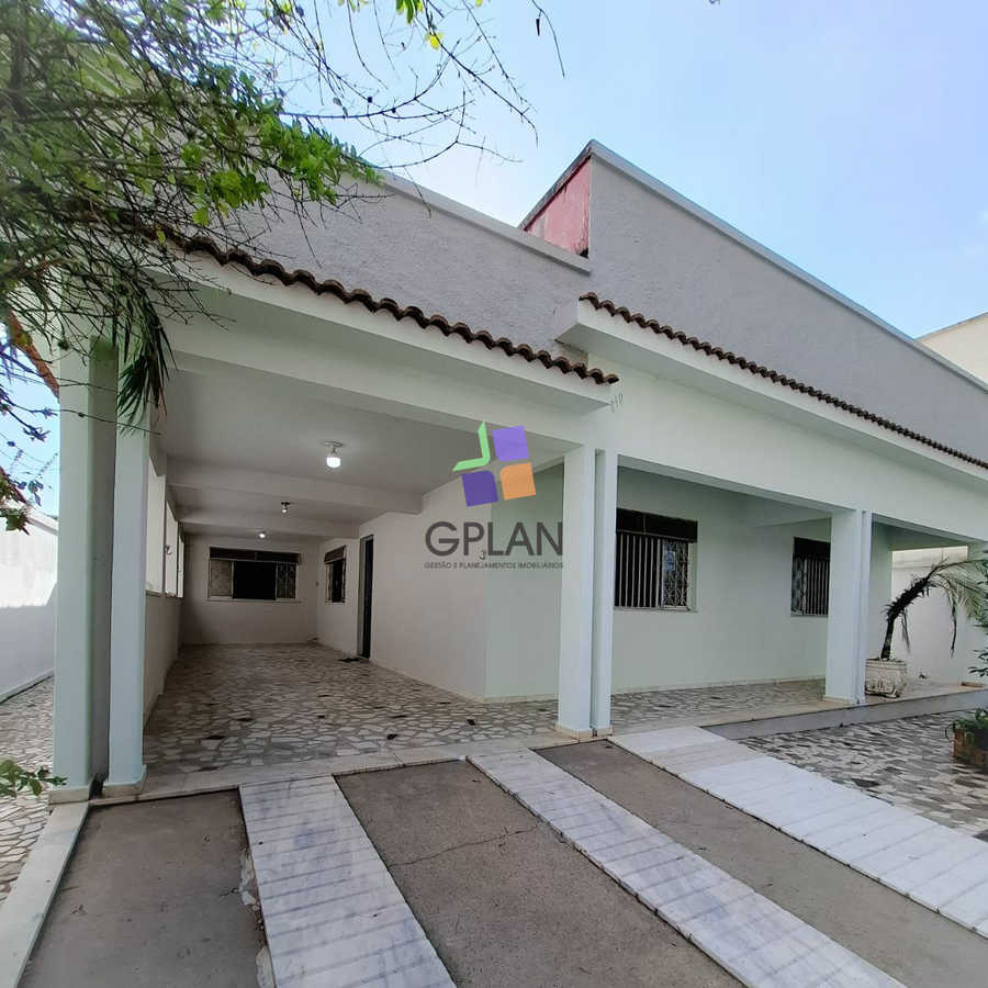 {{layout.imobiliaria.imb_razaosocial}}