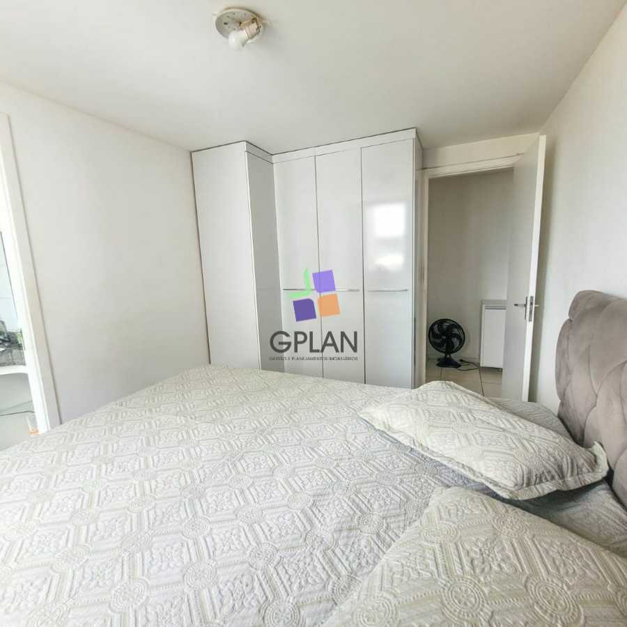 {{layout.imobiliaria.imb_razaosocial}}