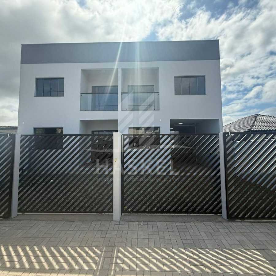 {{layout.imobiliaria.imb_razaosocial}}