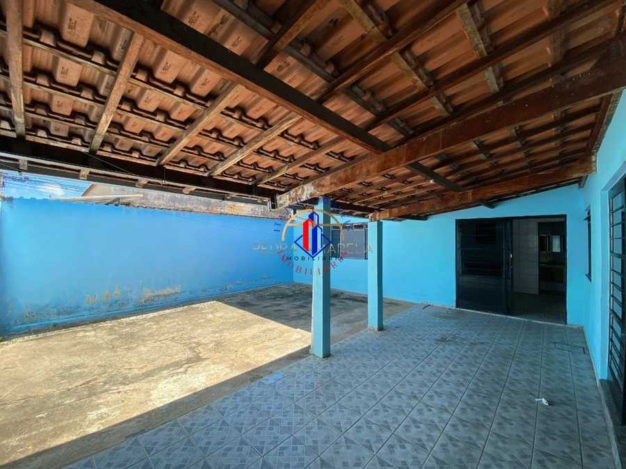 {{layout.imobiliaria.imb_razaosocial}}